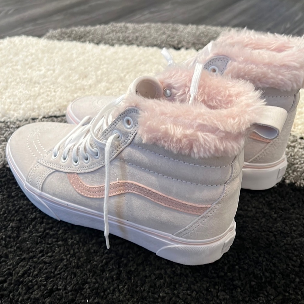 High top vans fur trim